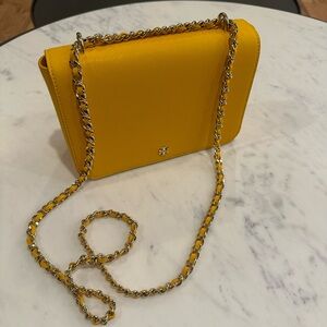 Tory Burch yellow adjustable chain crossbody shoulder bag - excellent condition